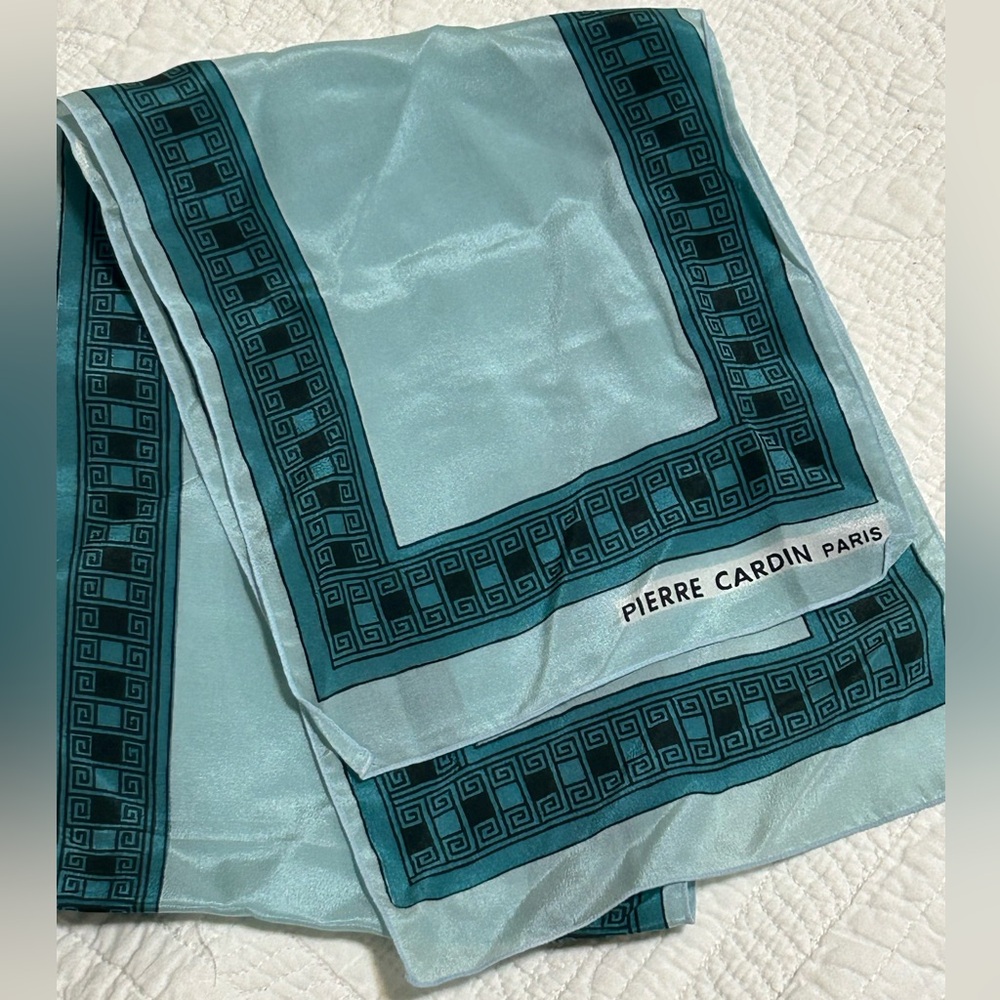 Green Designer Pierre Cardin Light Scarf